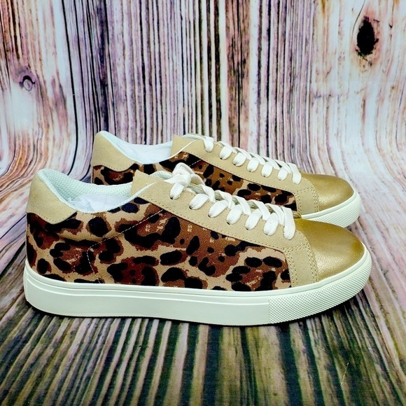 Isaac Mizrahi Colorblock Leopard Fashion Sneakers - Picture 5 of 12